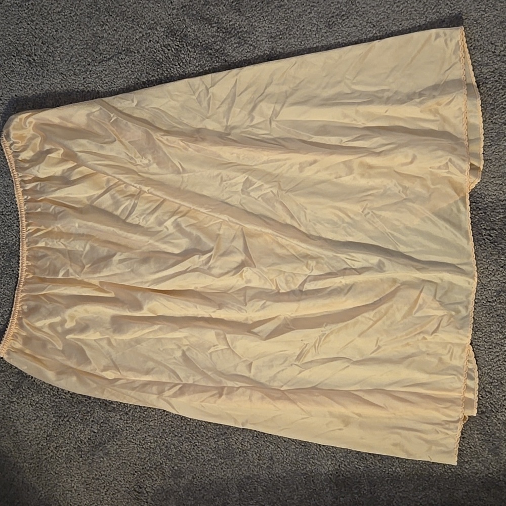 Lovely Bali Slip, Size XL - Picture 2 of 9
